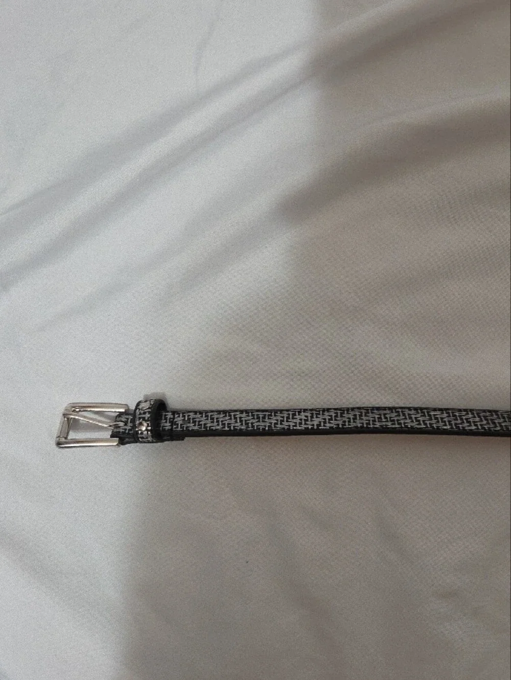 Black w/Silver Woven Details Narrow Belt, Silvertone Buckle, 32-36 inch waist